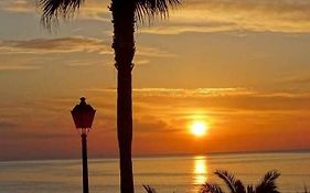 Sunny Breeze Apartment